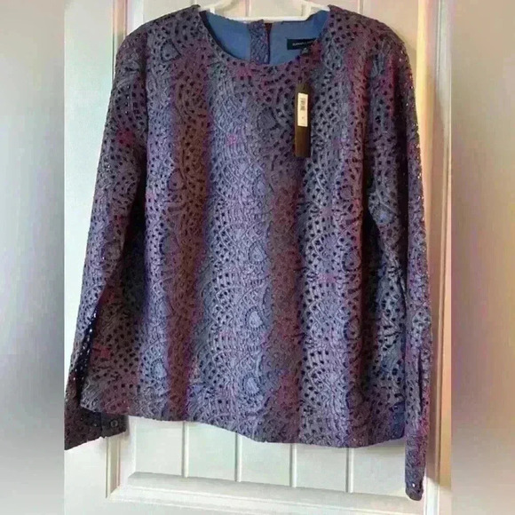 NWT Banana Republic blue lace blouse with red stitching - Picture 1 of 5